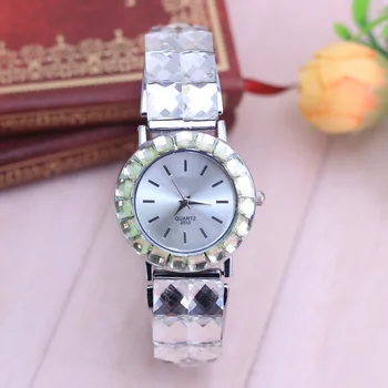 

2019 CYD women high quality fashion jewelry diamond luxury rhinestone crystal ladies watches girl dress clock relogio feminino