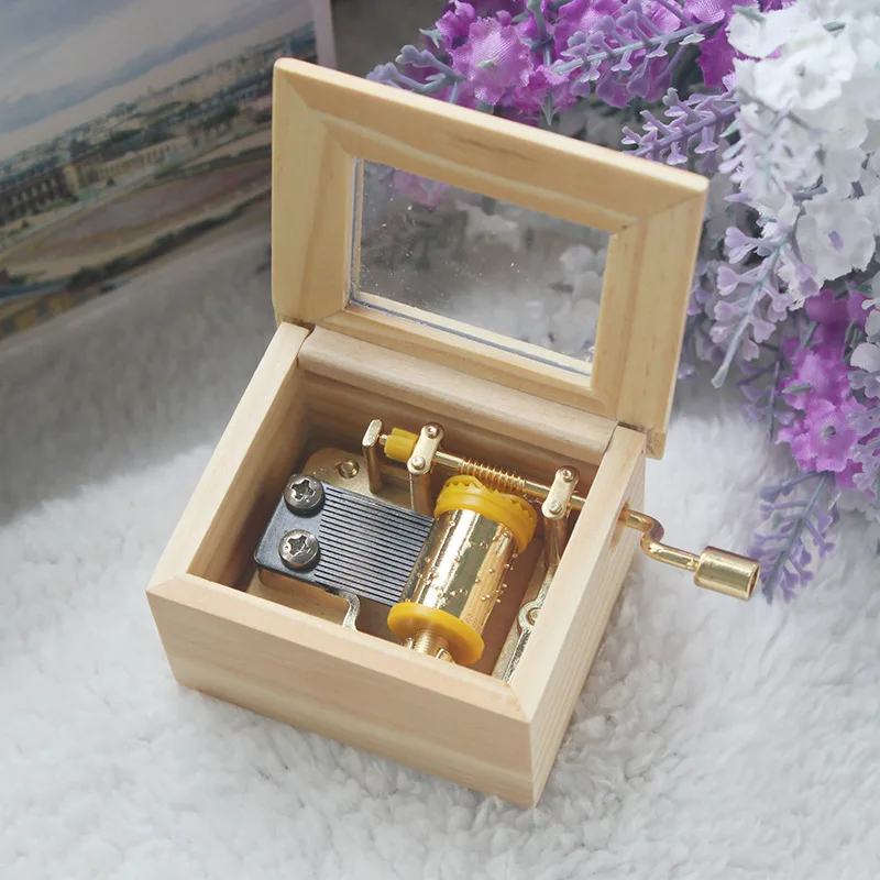 Wood Hand-cranked Music Box Creative Metal Movement Logs A Variety Ofbirthday Songs Laputa Spirited Away | Тематическая одежда и
