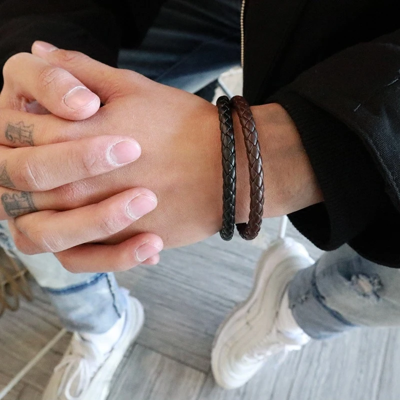 

Mcllroy Men bracelet/leather/stainless/steel/jewelry/bracelets & bangles fashion handmade black Wrist Band Gifts male jewelry