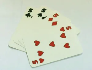 Q до 5 набор карт Волшебные трюки королева игральные карты Magia появляющаяся карта