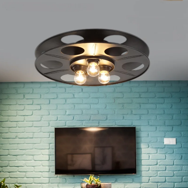

The wind wheel light industrial creative retro old wooden Cafe Restaurant Bar personalized art American Ceiling Lights LO71817