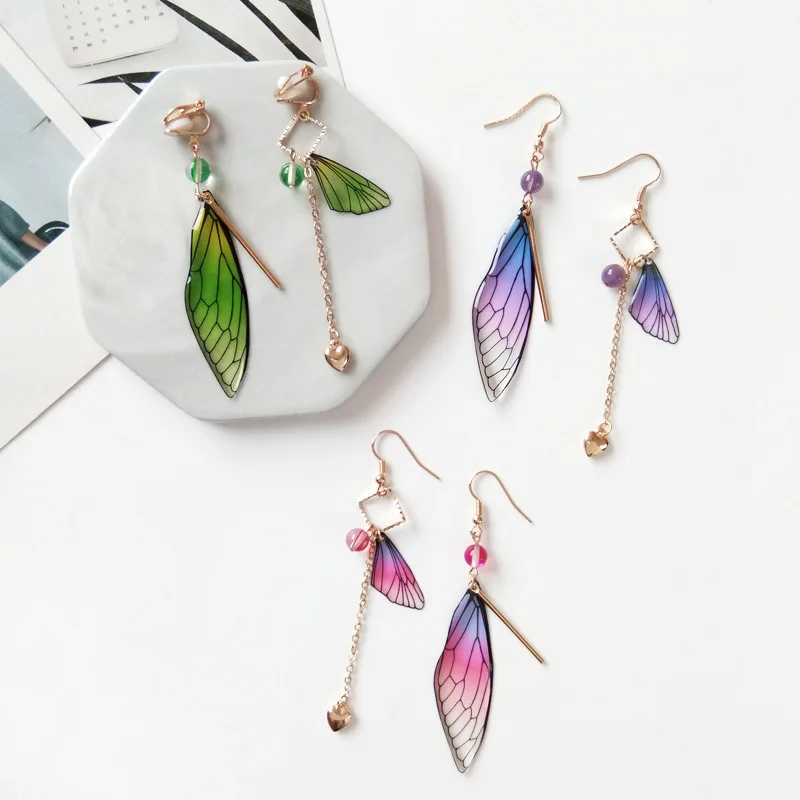 

Asymmetric Butterfly Wing Clip on Earrings for No Pierced Ears Hole Bohemia Long Chain Feather Clip Earring Without Piercing