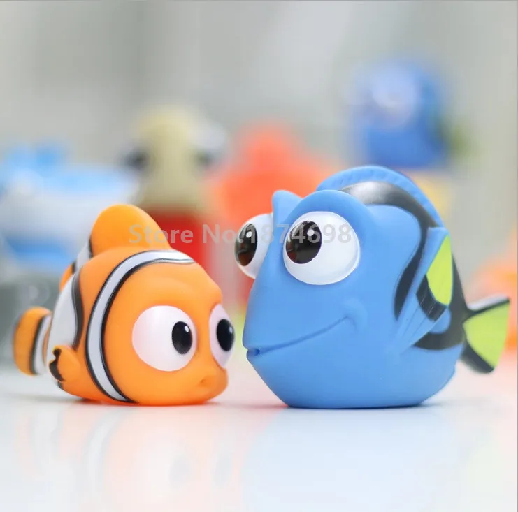 Clownfis & Fish Friends Marlin Fluke Hank Octopus Destiny разбрызгивающая черепаха Брюс Акула брызговик