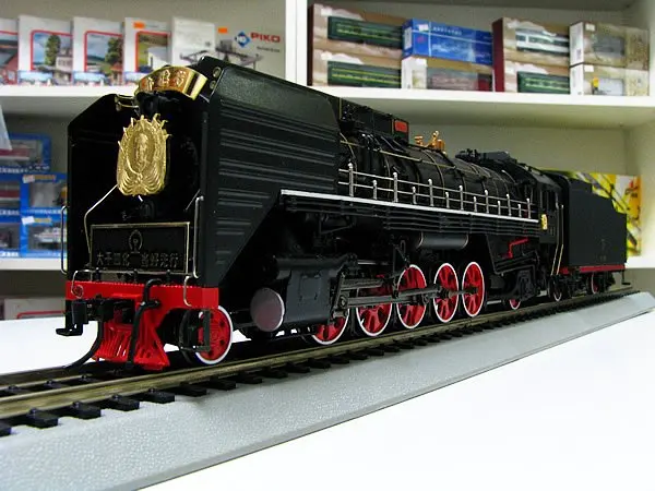 Chinese train model QJ"zhude" Steam locomotive-in Diecasts