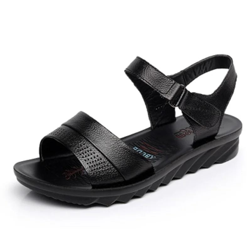 ZZPOHE/летняя пляжная обувь; Модные женские кожаные сандалии на плоской подошве; женские повседневные удобные черные сандалии; сандалии с мягкой подошвой для пожилых людей - Цвет: black