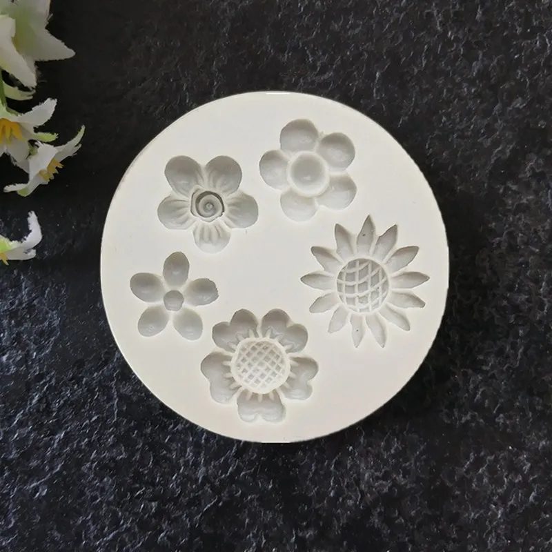 HTB14xIasbGYBuNjy0Foq6AiBFXaQ_