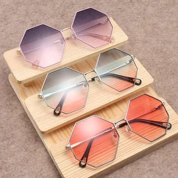 

Luxury Octagon Sunglasses for Women Metal Frame Sun Glasses for Girl Outdoor Equipment for Shopping Beauty Oculos De Sol 2023DF