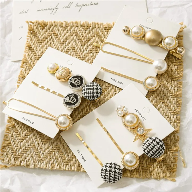 

Japan 2019 New Vintage Simulated Pearl Button Metal Flower Crown Hairpins Barrettes For Women Girls Retro Hair Clips Wholesale