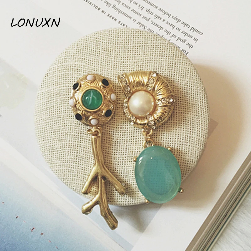

famous brand fairy Korea Baroque palace retro green long earrings Snail shell gold women Vintage queen jewelry girlfriend gift