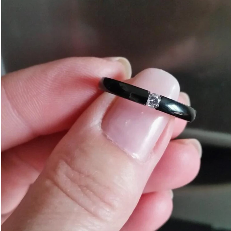 

Simple Zircon Stainless Steel Ring Engagement Wedding Couple Rings Bague Homme Ringen Jewelry Wholesale No Rust No Fading