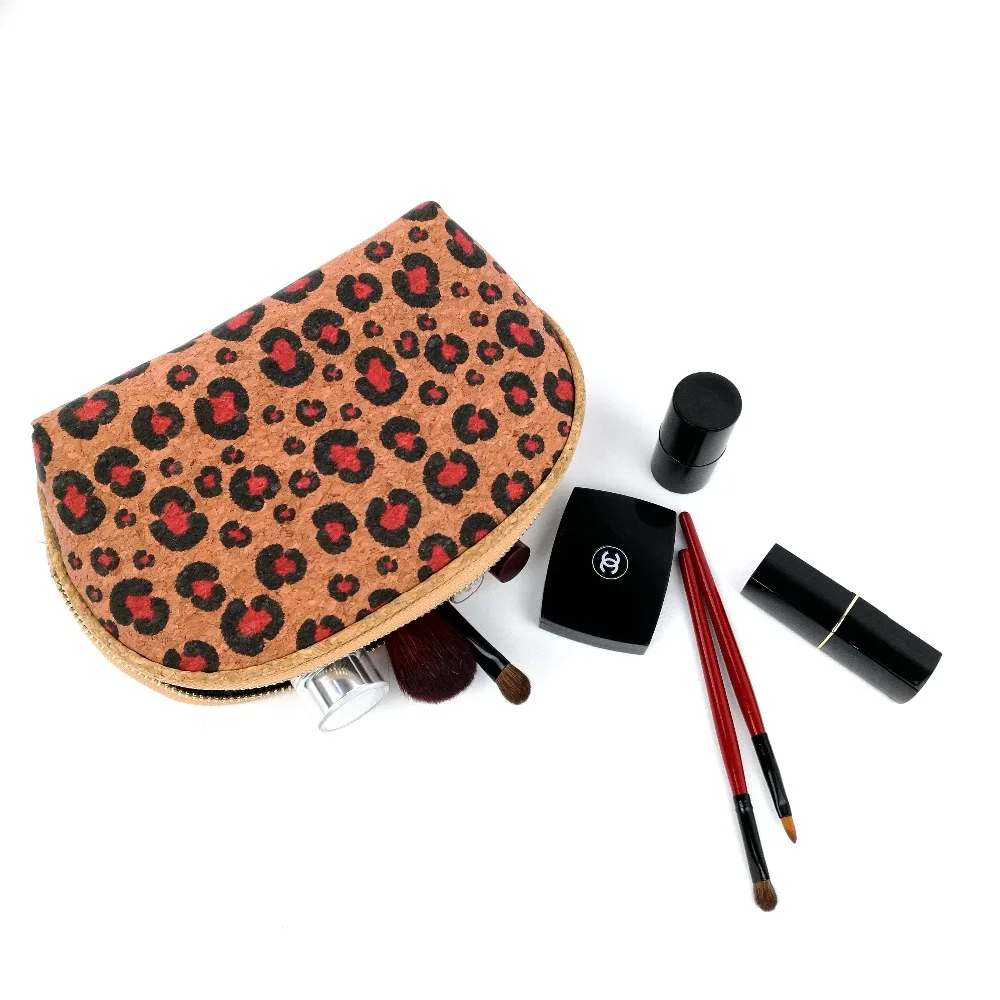 Leopard hand bag