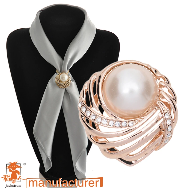 

New design!Fashion handmade heart shaped rhinestone pearl brooch dual purpose scarf clip wholesale cheap gold brooches for women