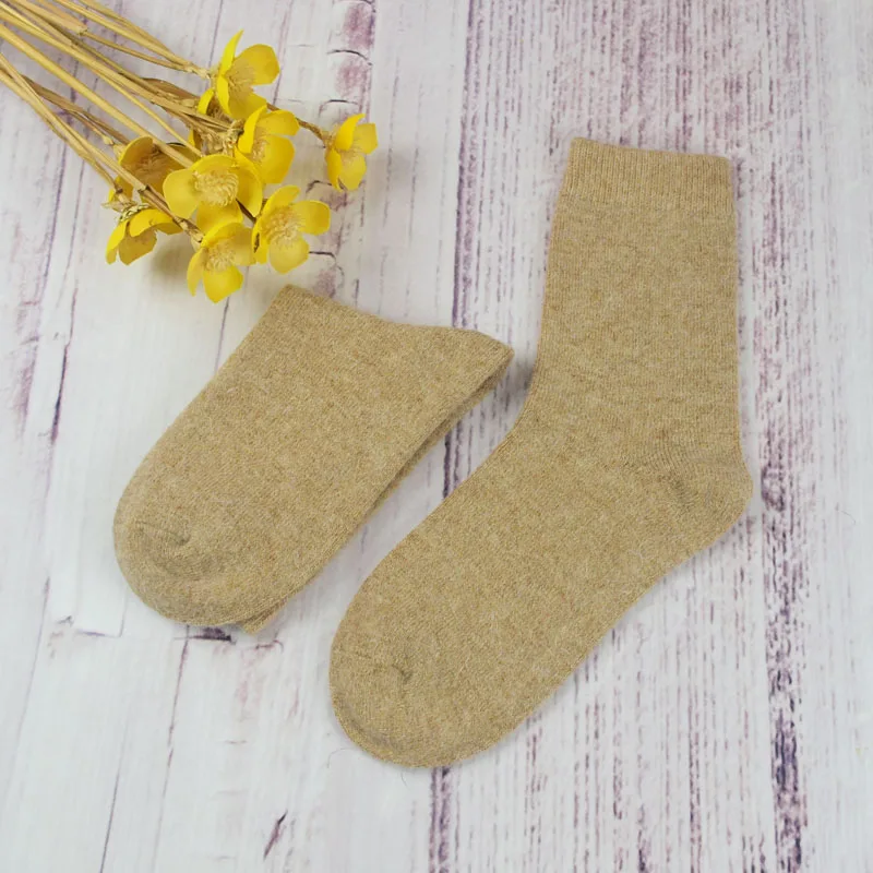 ZZIYEETTM 4 Pairs Thick Wool Socks Women and Girls Winter Warm Wool Socks