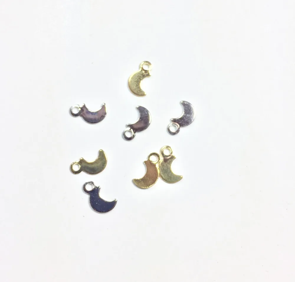 

Eruifa 40pcs 5mm Shiny Finding Mini Moon Charms Finding Pendant Necklace Gold Jewelry handmade DIY 2 colors
