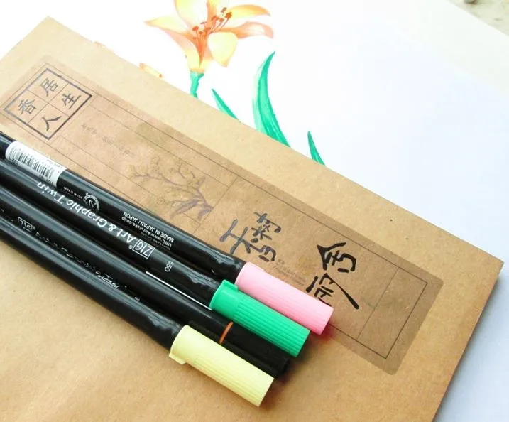 ZIG Kuretake Art& Graphic, две ручки для кистей, два кончика, краска на водной основе, Япония, TUT-80, пастельные цвета