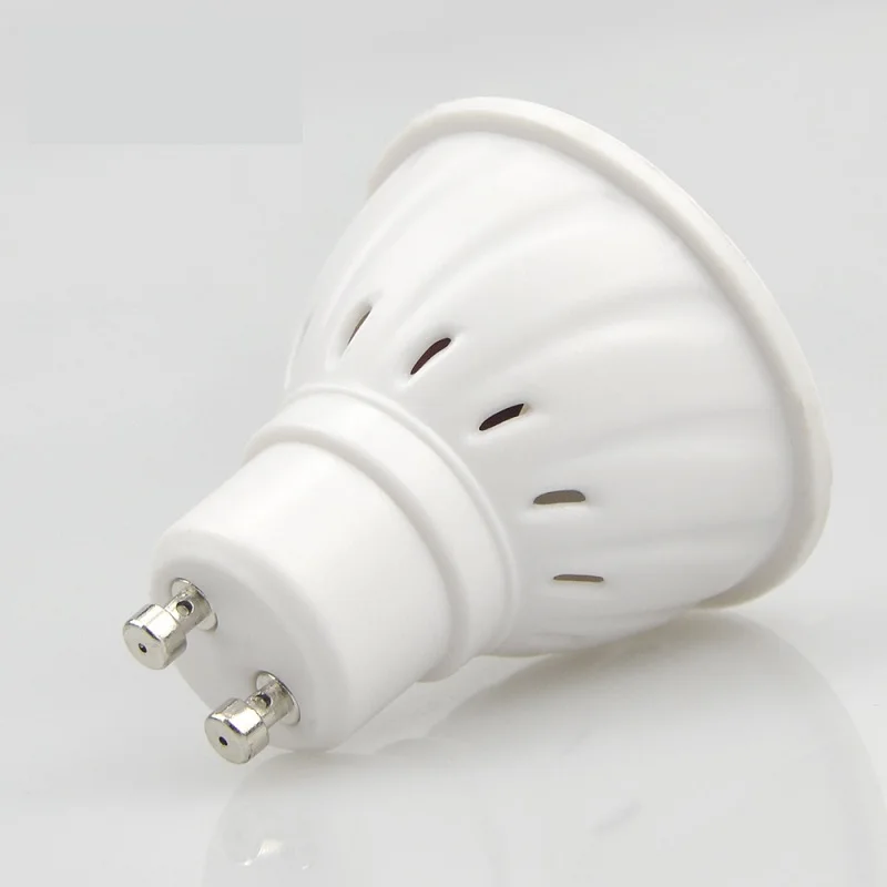 1Pcs-Heat-Resistant-Plastic-Glass-Body-6W-GU10-LED-Spotlight-Bulb-3528-SMD-AC-220V-550