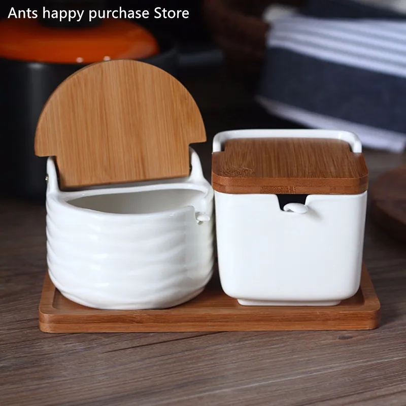 

Creative Ceramic Seasoning Cans with Spoon Bamboo Cover Round Salt Kitchen Spice Tools Pepper Shaker Storage Box with Tray