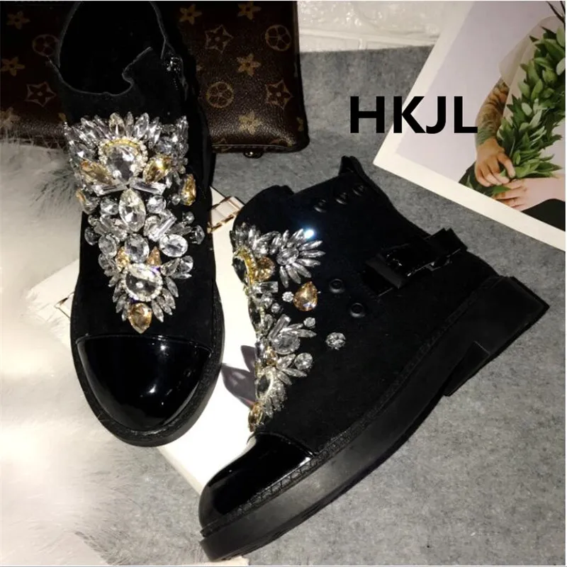 

2019 new women's boots Martin boots British wind black flat Chelsea boots short tube stitch drill retro boots round head