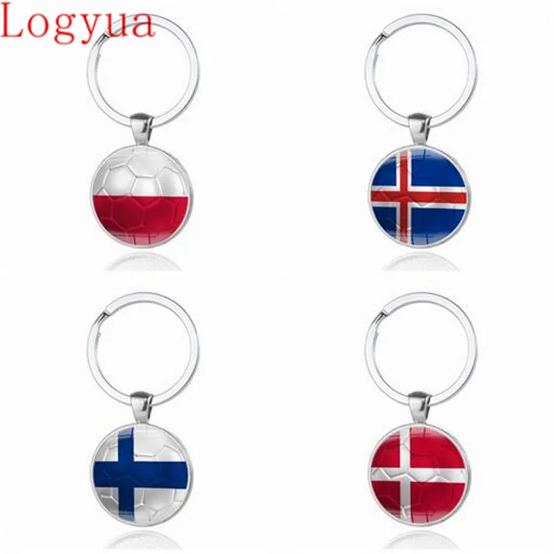 100pcs New 2018 Football Car Keychain Keyring For Denmark