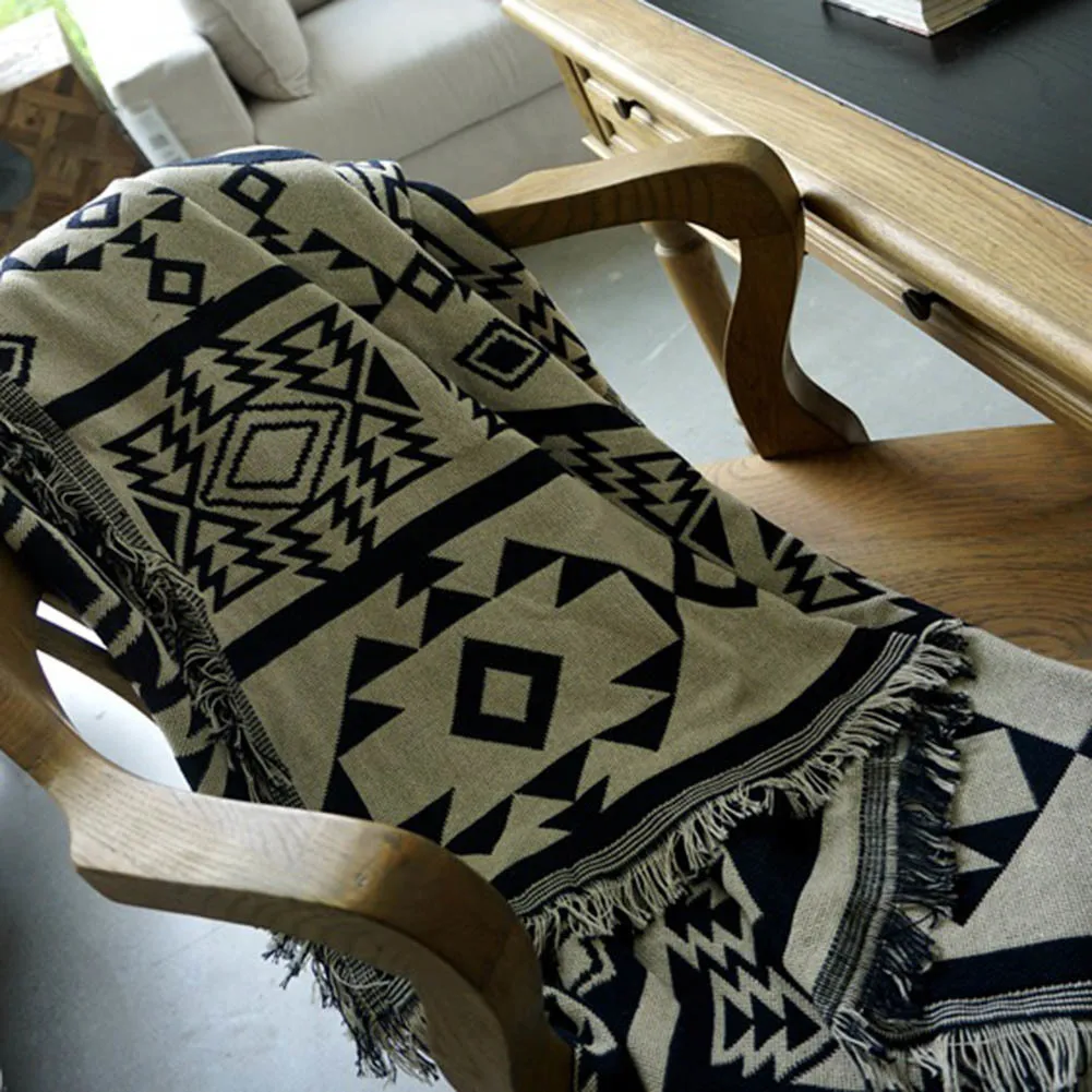 

Creative Living Room Sofa Blanket Tribal Ethic Style Bed Tail Tapestry Throw Air Conditioning Blankets Home Textile 130x180CM