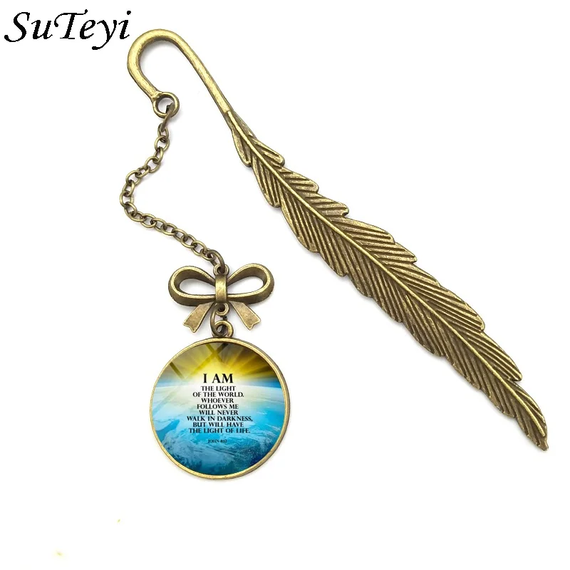 

Suteyi I Am The Light Of The World Bronze Glass Bookmark Pendant Shaped Leaves Long Chain Christian Gifts 2018 New Arrival