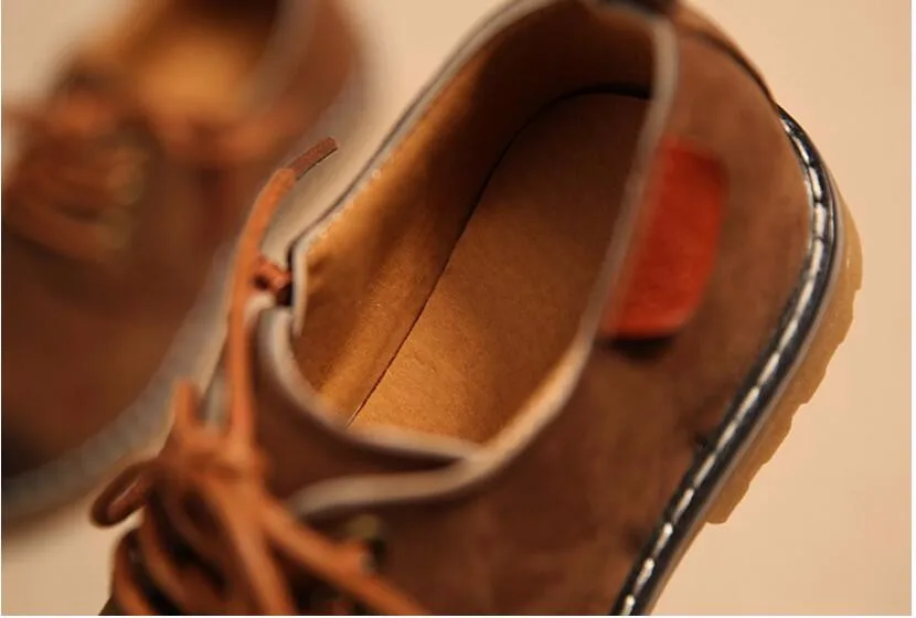Обувь для детей мальчиков обувь новинка на осень-зиму Мода джентльмен мальчиков обувь износостойкие Martin Мальчики сапоги обувь для девочек