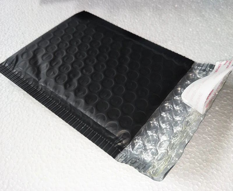 100pcs 110x130mm Matte Black Bubble Envelopes Bags Mailers Padded Shipping Envelope With Bubble Mailing Aluminum foil bags