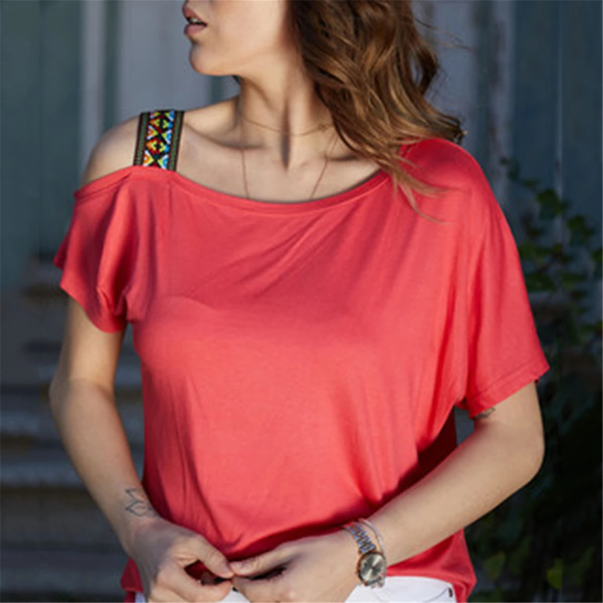 cold shoulder short sleeve tops