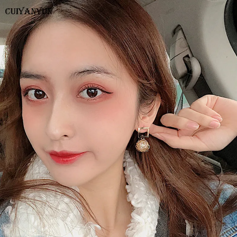 

CUIYANYUN pearl gold metal hollow ball square round dangle earrings women girls fashion jewelry pendant earrings wedding party