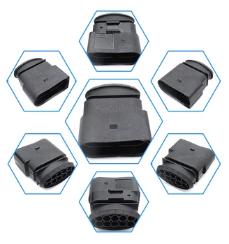 

Quantity Assured 10 Hole Male Electrical Connector