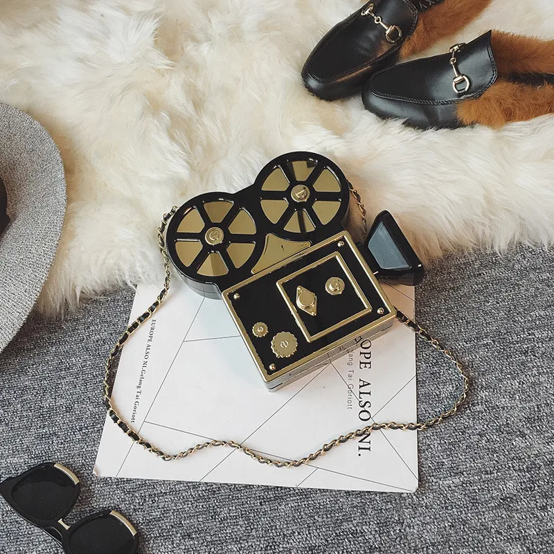 3548091040_996227992