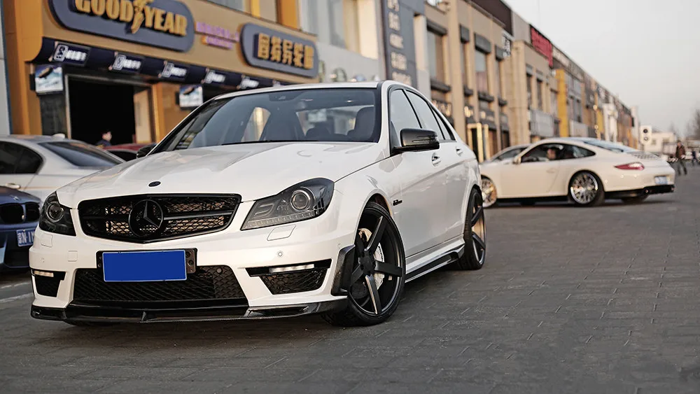 MB C class w204 C63 спортивные линейное углеродное финберг спойлер для w204 C63 спортивные линейное углеродное финберг спереди губ задний диффузор и заднее крыло