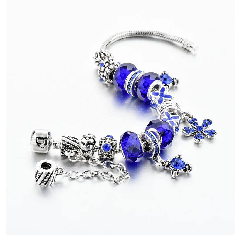 Женский браслет с подвесками в виде сердца золотистый кристаллами 2019|bracelets for|heart