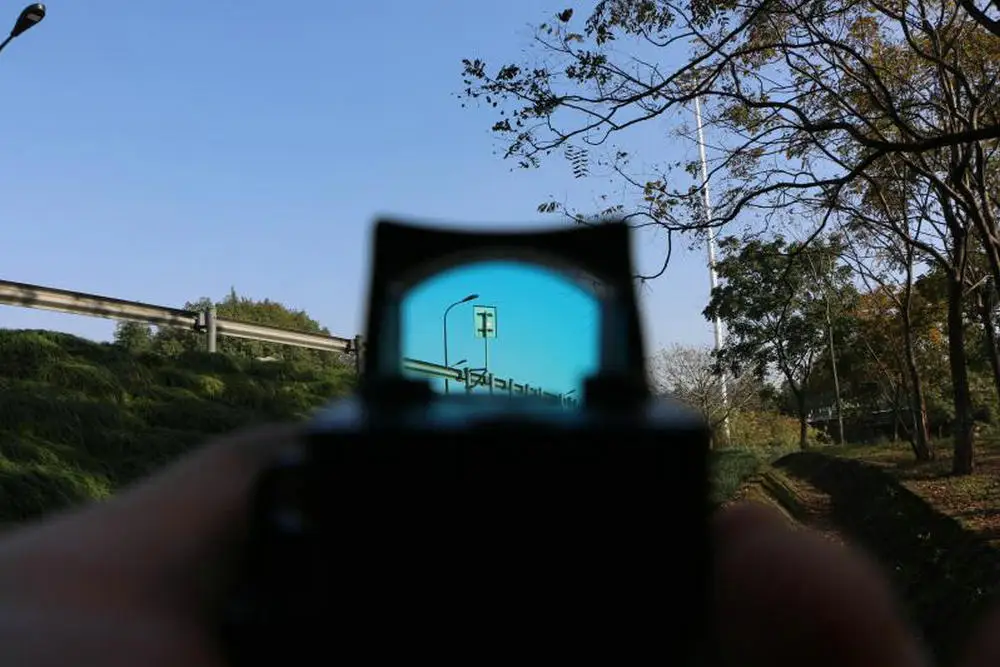Тактический Оптический Прицел ACOG 4x32 с подсветкой красной точкой для винтовки