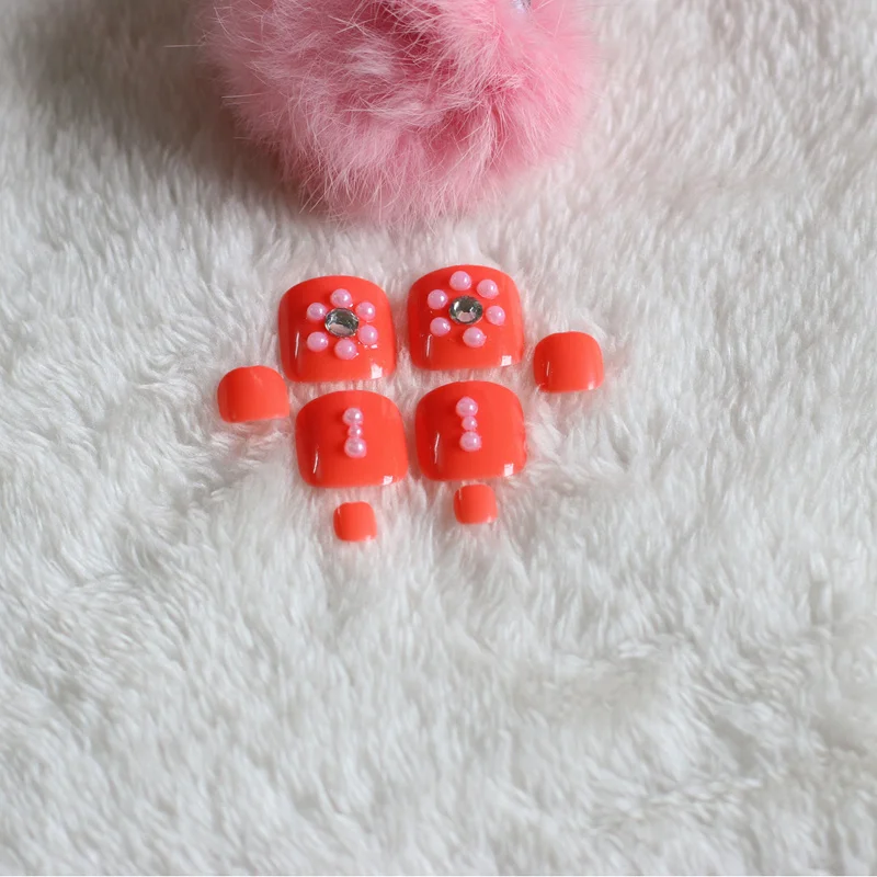 

2019 24 pcs toenails hot pearl handmade nails can be customized