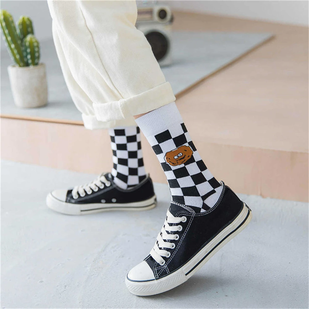 Women's Funny Cartoon Crew Harajuku Hip Hop Street Art Cotton Tube socks Lover's Gift Socks For Summer Autumn