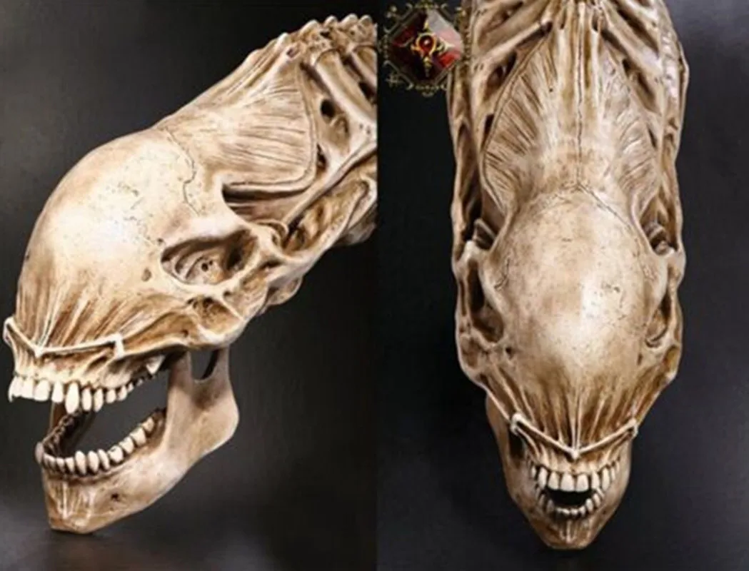 

AVP Predator VS Alien Skull Model Resin Crafts Halloween Decoration Model 45cm Resin Fossil Statue Alien Skull Skeleton Figure