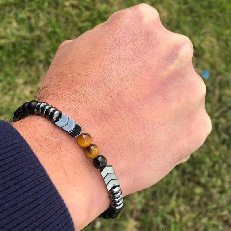 

CANNER Lava Stone Bracelet For Men Healing Balance Yoga Bracelet Natural Magnetic Bracelets Fitness Barbell Jewelry Pulseras C40