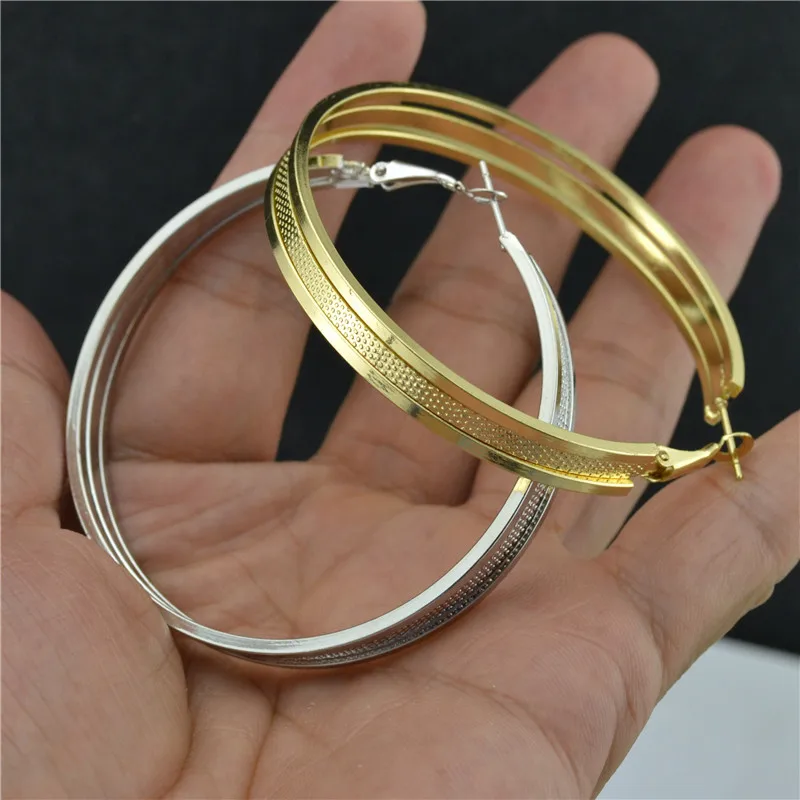

Ladies Hoop Earrings Gold Silver Big Circle Wide Face Scrub Ring Shape Exaggerated Punk Style Women Fashion Jewelry New Earrings