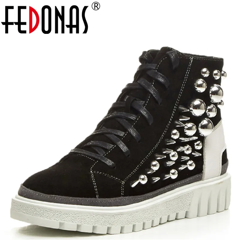 

FEDONAS 1Fashion Women Ankle Boots Autumn Winter Warm Flats Punk Rivet Cross-tied Round Toe Cow Suede Casual Quality Shoes Woman