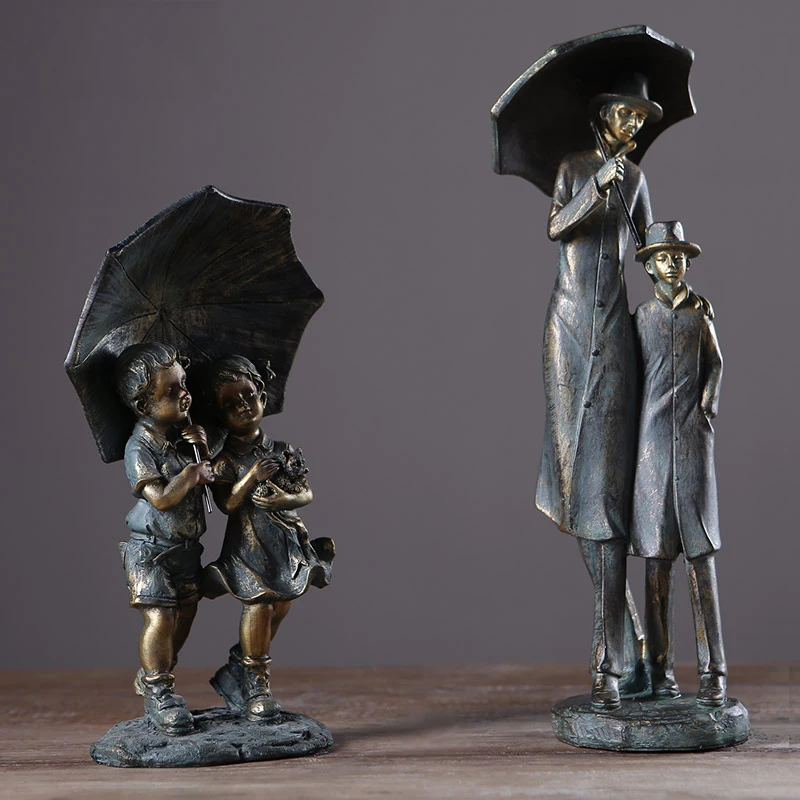 

Father Holding Umbrella For Little Boy Statues Figurines Ornaments Sculpture Crafts Home Office Decor Accessories Wedding Gift