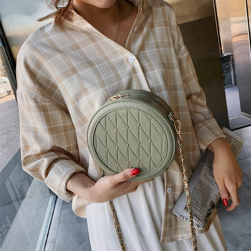 برشام جولة Crossbody حقائب للنساء 2019 جديد بو الجلود رسول حقيبة كتف سلسلة حقائب السيدات السفر المحافظ و حقيبة يد برشام جولة Crossbody حقائب للنساء 2019 جديد بو الجلود رسول حقيبة كتف سلسلة حقائب السيدات السفر المحافظ و حقيبة يد