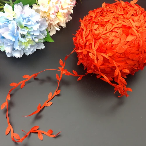 6 Meters/lot Silk Leaf-Shaped Handmake Artificial Leaves for Wedding Decoration DIY Wreath Gift Scrapbooking Craft Fake Flowers - Цвет: red