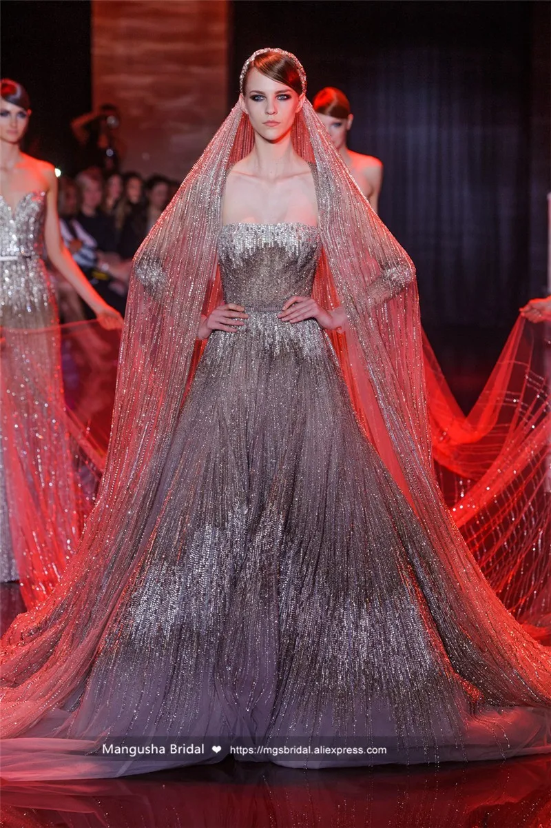 Elie+Saab+Fall+2013+t8o64b_CvTqx