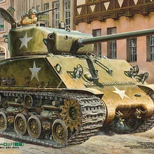 1/35 TAMIYA 35346 Sherman M4A3E8 модель танка хобби