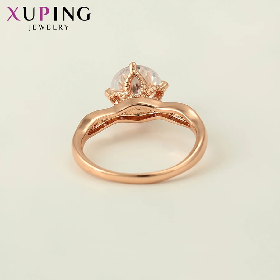 Большое обручальное кольцо Xuping из белого синтетического фианита покрытое