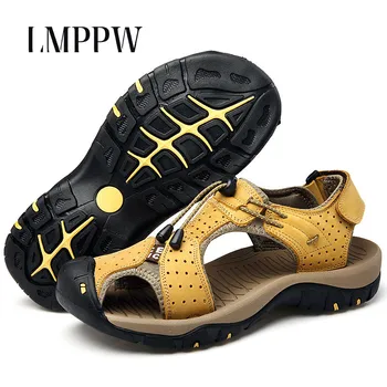 

2020 Summer Mens Genuine Leather Sandals Fashion Barefoot Closed Toe Sandals Comfortable Breathable Men Beach Shoes Outdoor 2.5
