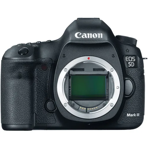 Только корпус DSLR камеры Canon EOS 5D Mark III