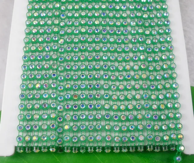 green chain SS12 A качественная прозрачная усеяны искусственными драгоценными камнями; стекло 3 мм Стразы по изготовлению крышек для пластиковых стаканчиков одежда с ленточными украшениями туфли и сумочка с аппликацией свадебное установочная цепь 10 метров - Цвет: green chain