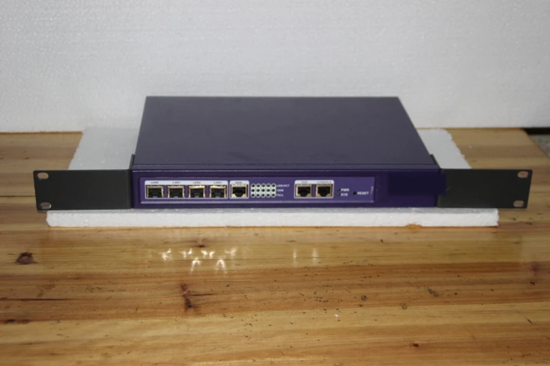 

Original Quidway SecPath 100V Enterprise Router